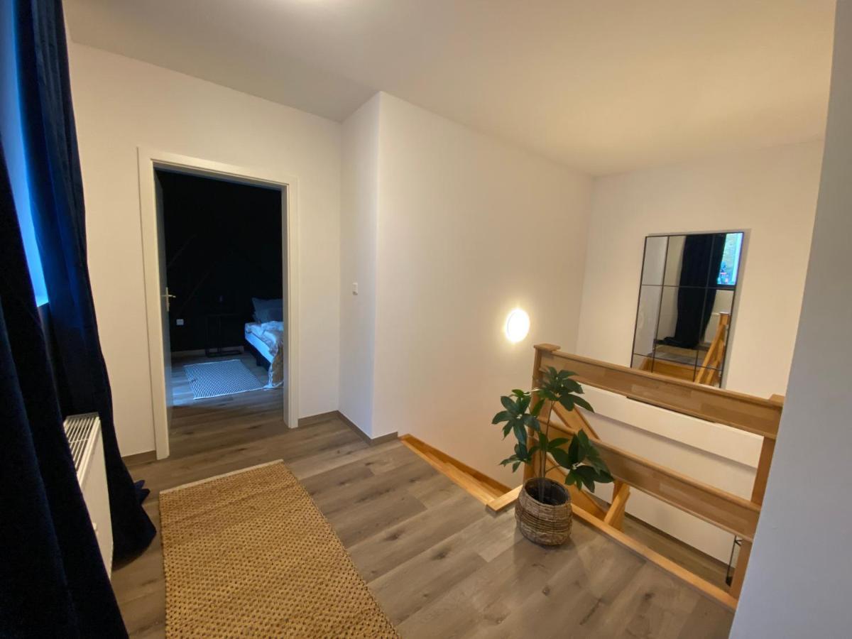 Alte Schreinerei Apartment Bielefeld Exterior foto